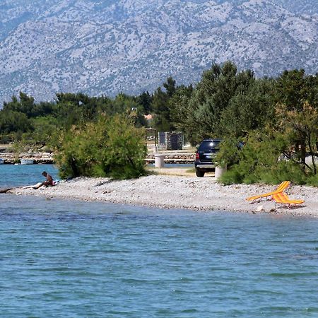 Apartments By The Sea Starigrad, Paklenica - 16421 Starigrad Paklenica Exterior foto