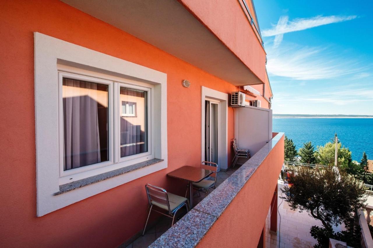 Apartments By The Sea Starigrad, Paklenica - 16421 Starigrad Paklenica Exterior foto